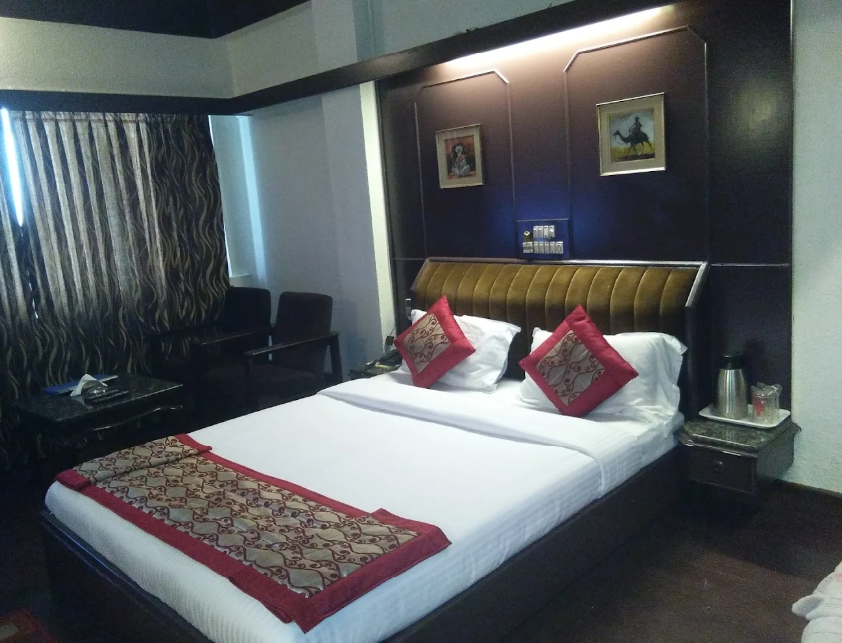 1 x Suite Room 